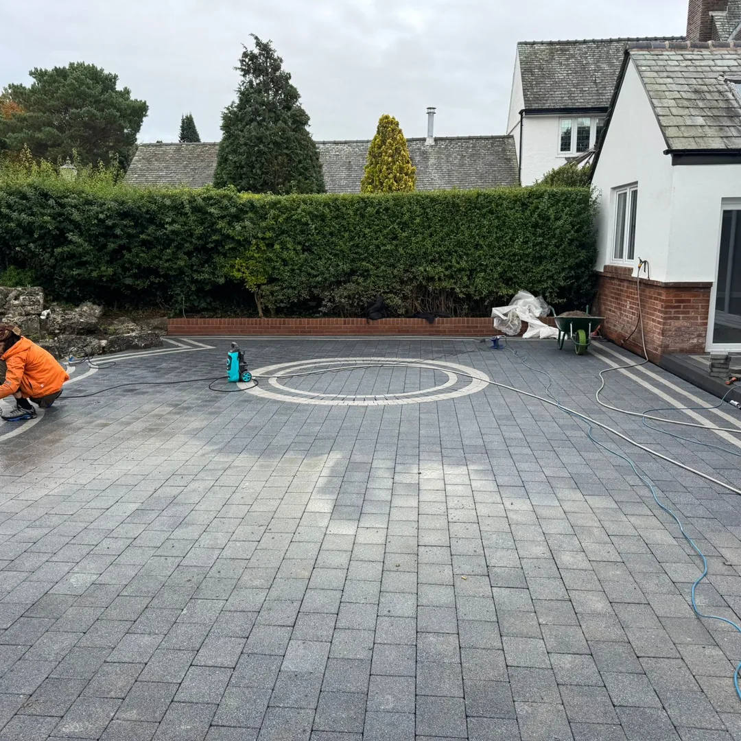 Driveway & Patio project by Stonebase Driveways Ltd in St Albans